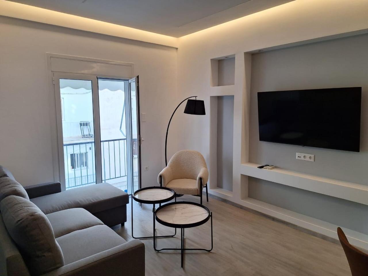 Stay Now, 600M From Acropolis เอเธนส์ ภายนอก รูปภาพ