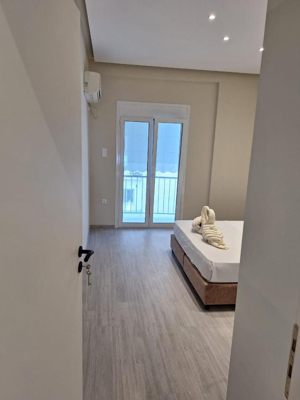 Stay Now, 600M From Acropolis เอเธนส์ ภายนอก รูปภาพ